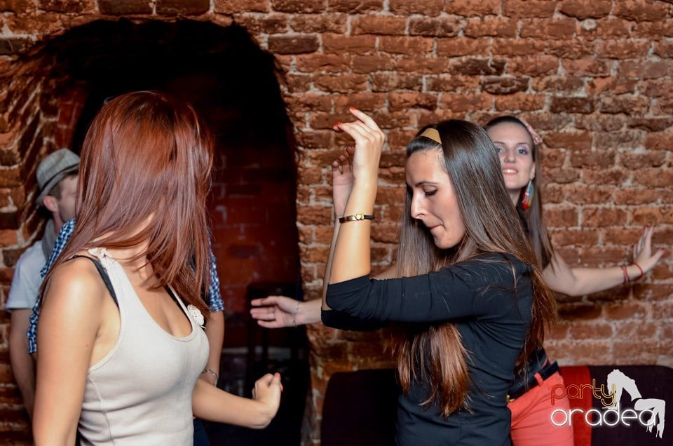 Beer Night Party în Club Escape, 