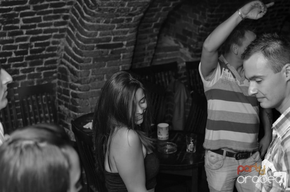 Beer Night Party în Club Escape, 