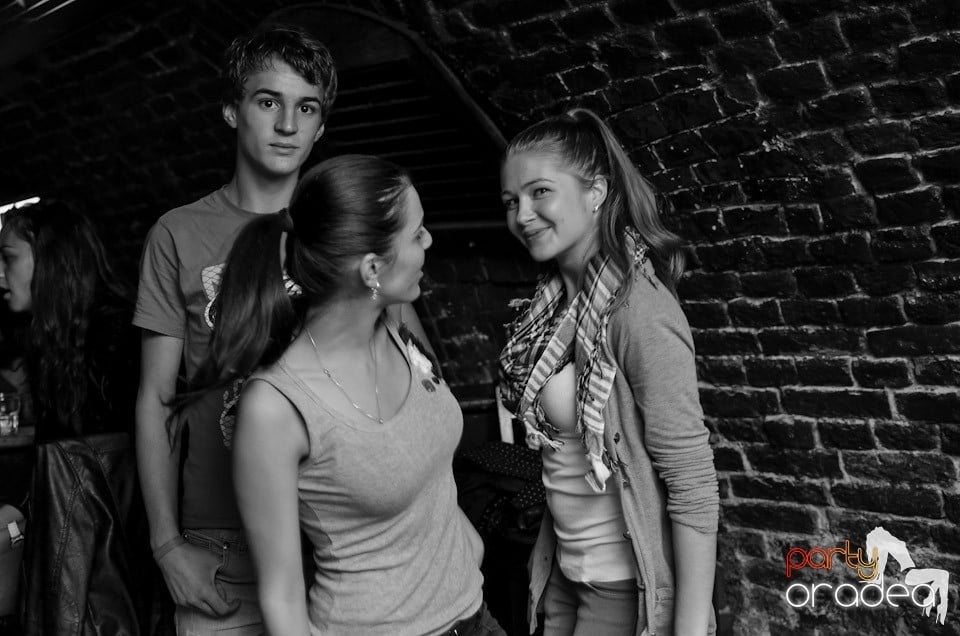 Beer Night Party în Club Escape, 