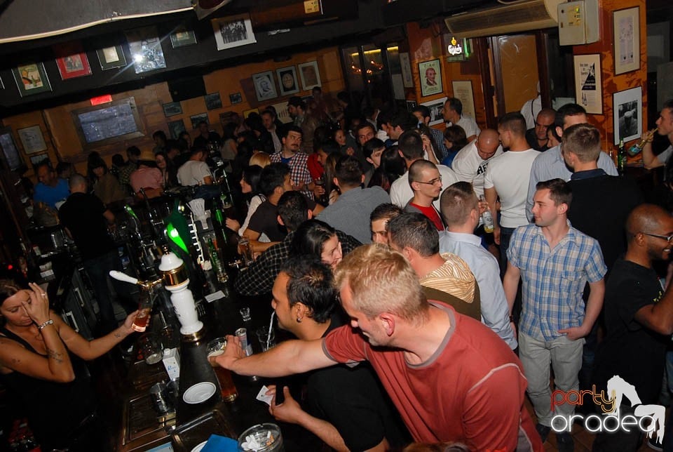 Best Music in Town!, Lord's Pub