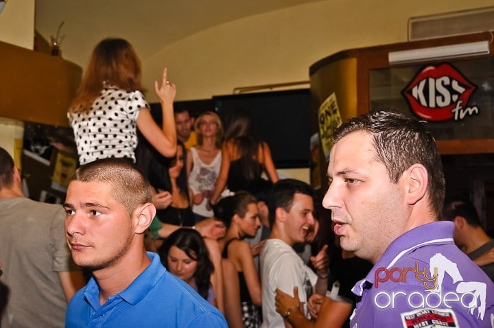 Birthday Party în Yellow Submarine, 