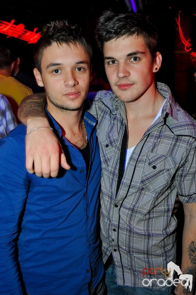 Black Friday Party în Escape,