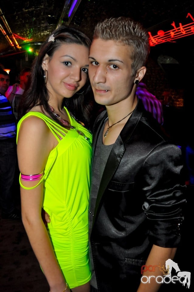 Black Friday Party în Escape,