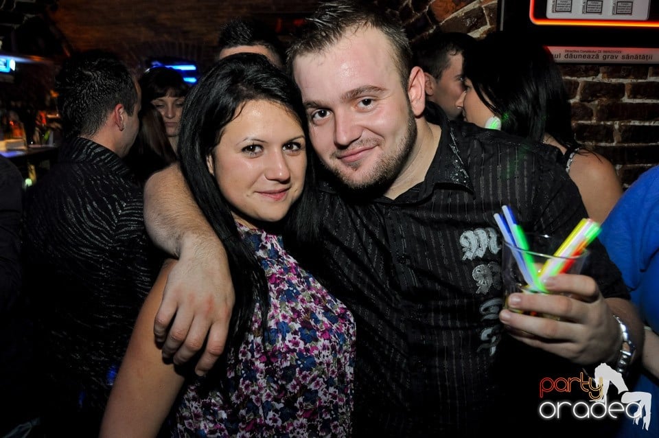 Black Friday Party în Escape,