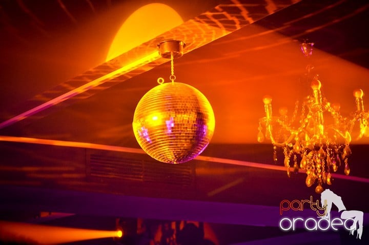 Blaga de la Oradea şi Speedy Band în Club Life,