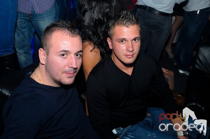 Blaga de la Oradea şi Speedy Band în Club Life,