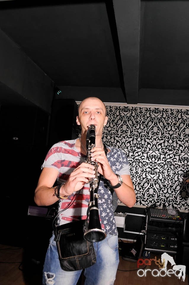 Blaga de la Oradea şi Speedy Band în Life, 