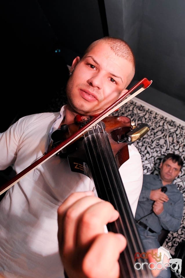 Blaga de la Oradea şi Speedy Band în Life, 