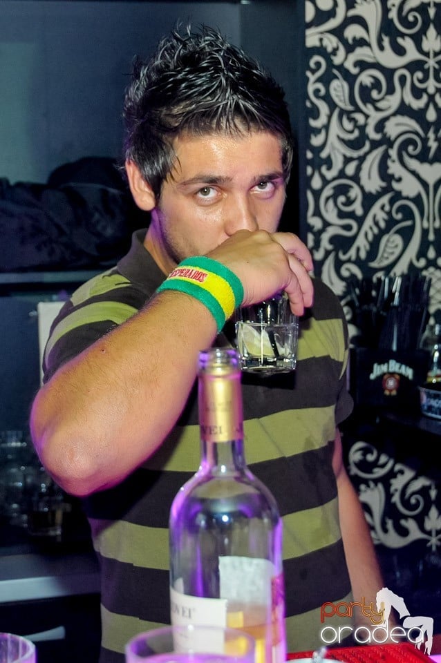 Blaga în Club Life, 