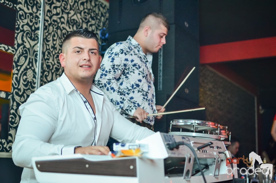 Blaga si Speedy in club Life, 