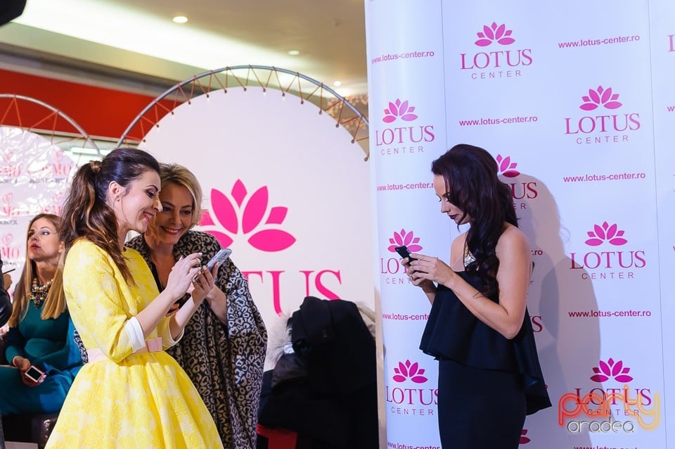 Blogger Style, Lotus Center