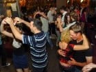 Blondy's Art Café: Dance all night!