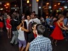 Blondy's Art Café: Dance all night!