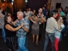 Blondy's Art Café: Dance all night!