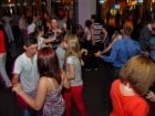 Blondy's Art Café: Dance all night!