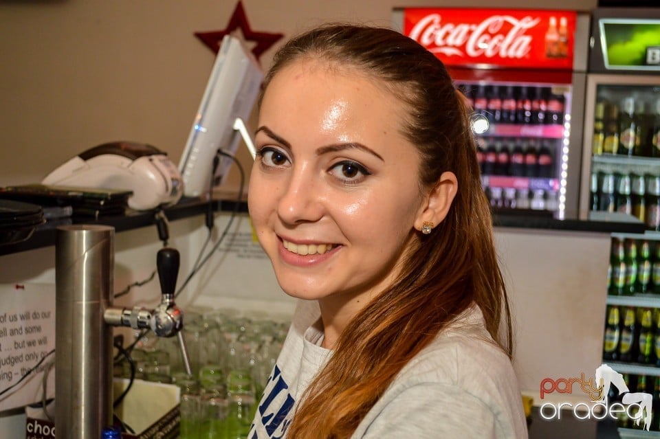 Blondy's Art Café - Karaoke, 