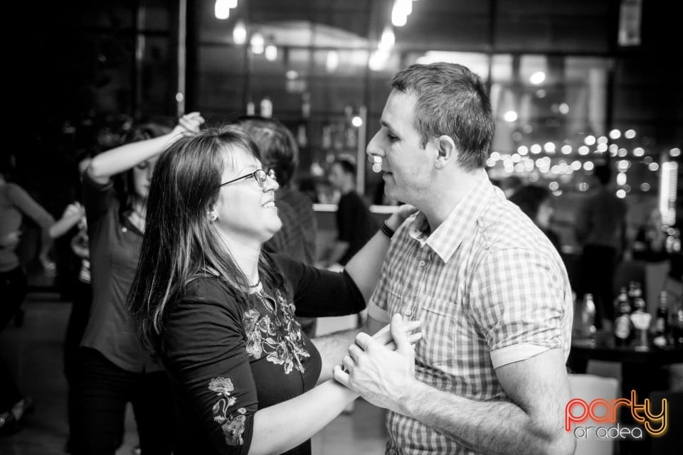 Blondy's Art Café - Karaoke, 