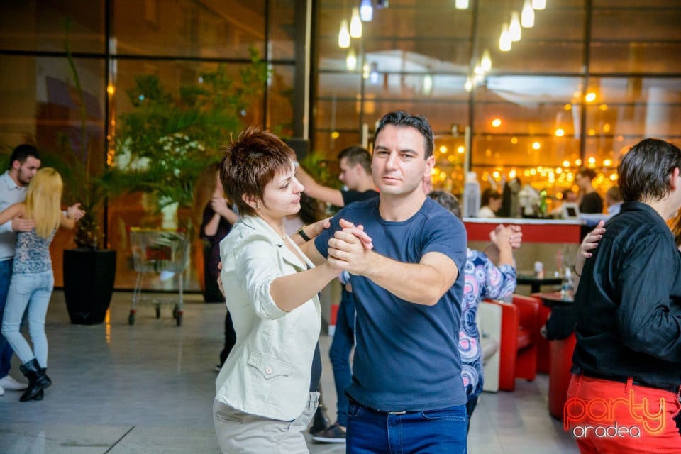 Blondy's Art Café - Karaoke, 