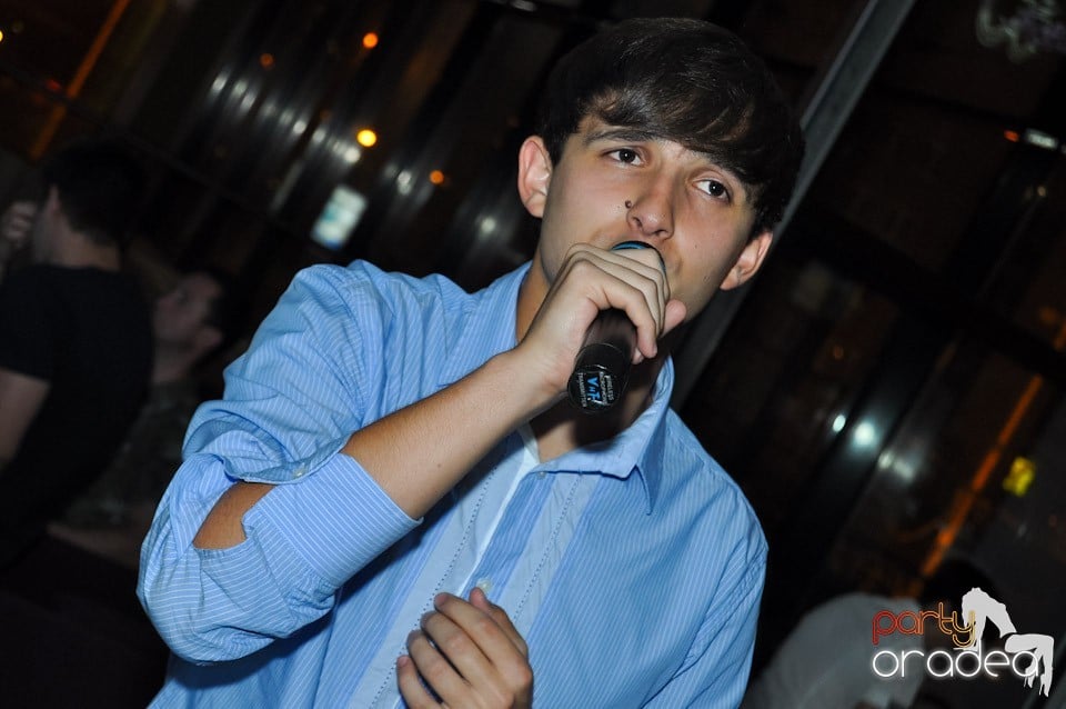 Blondy's Karaoke Party, 