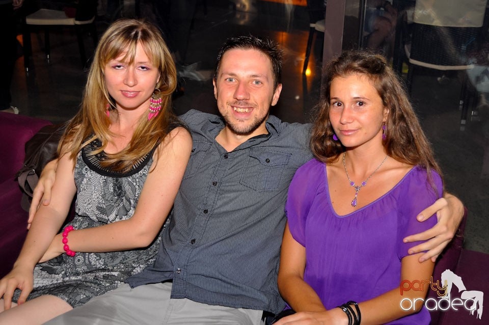 Blondy's - Seară de dans, 