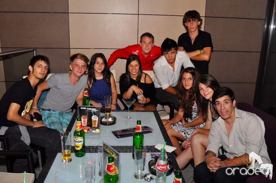 Blondy's - Seară de dans, 