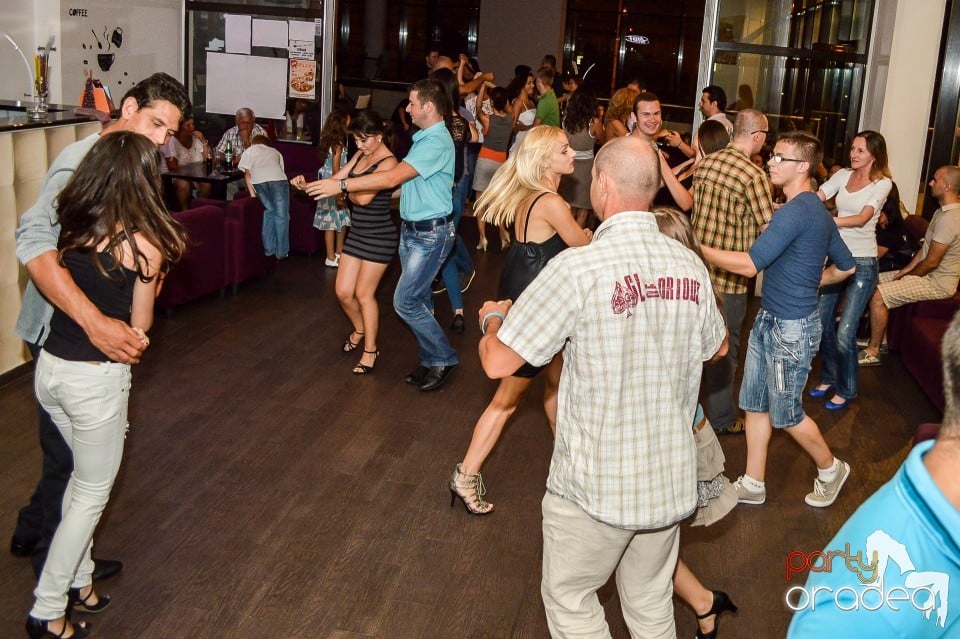 Blondy's - Seara de Dans, 