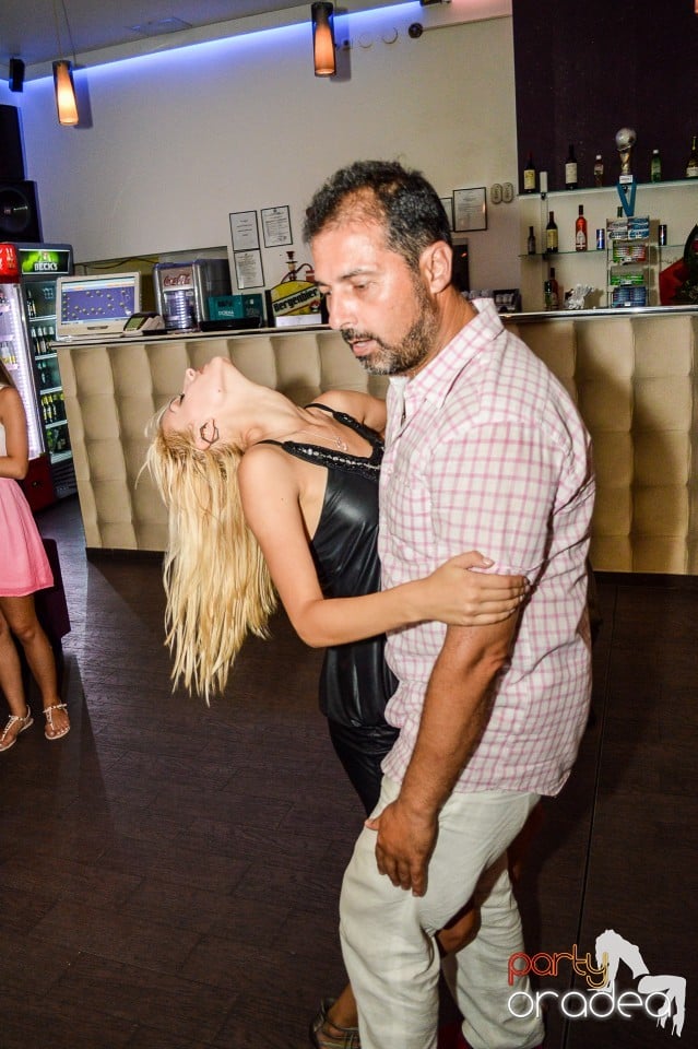 Blondy's - Seara de Dans, 