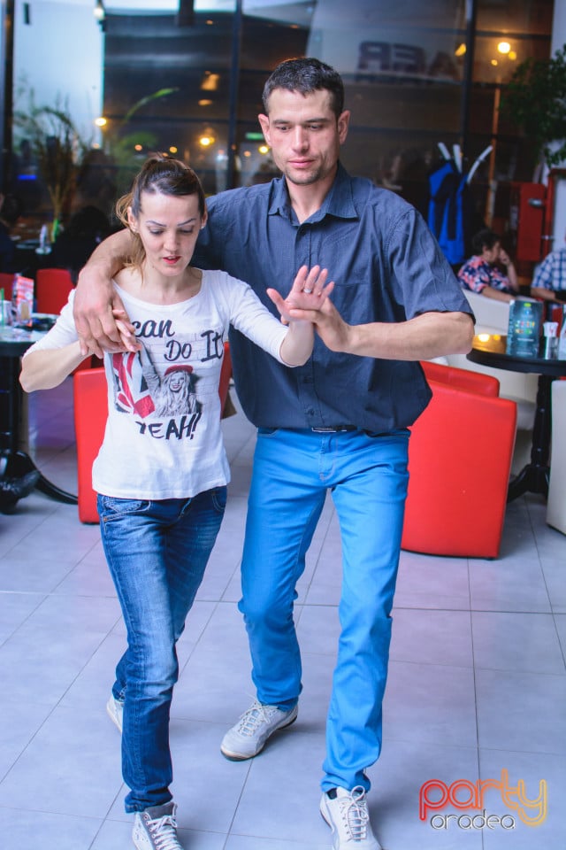 Seară de Dans, 