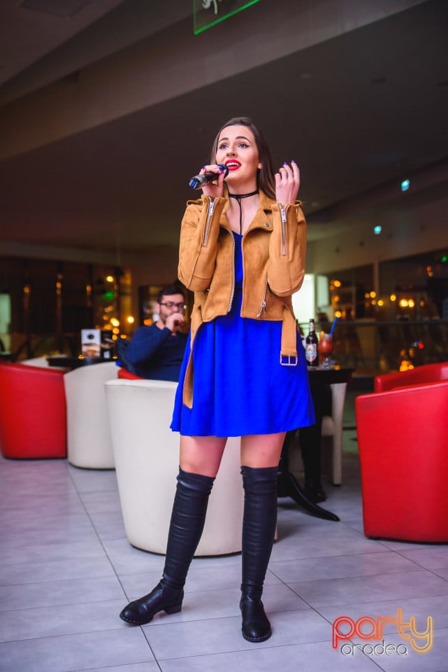 Karaoke Night, 