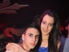 Bomba Party în Club Atti's