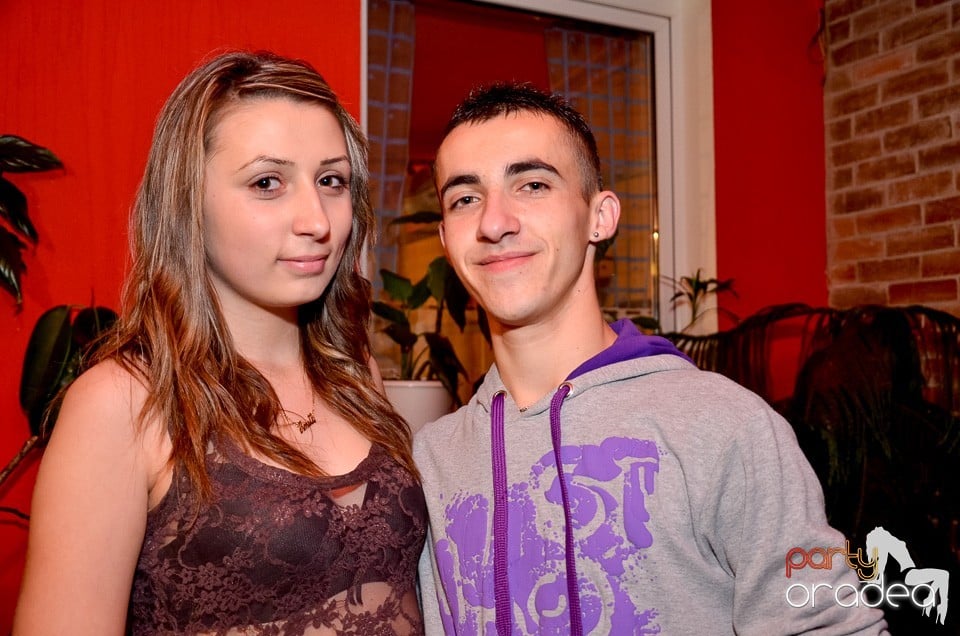 Bomba Party în Disco Faház, 