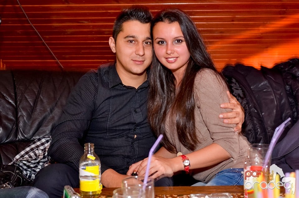 Bomba Party în Disco Faház, 