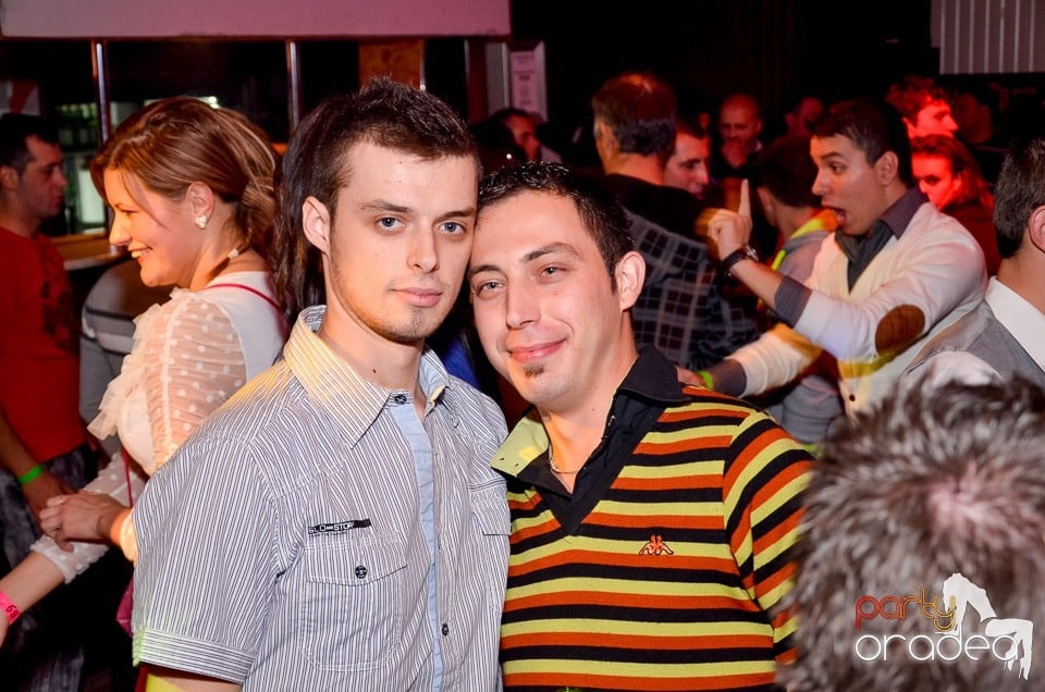 Bomba Party în Disco Faház, 