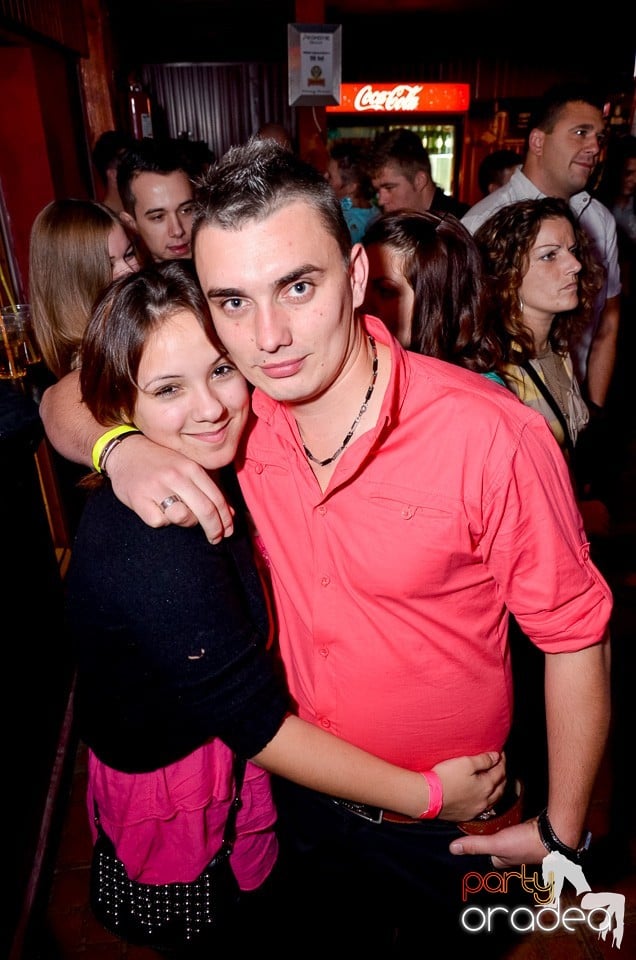 Bomba Party în Disco Faház, 