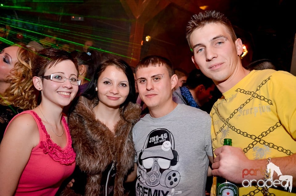 Bomba Party în Disco Faház, 