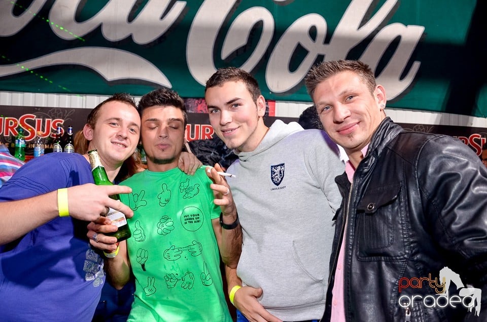 Bomba Party în Disco Faház, 