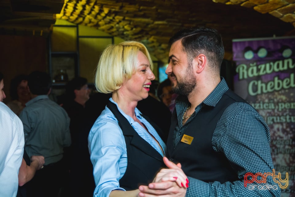 Vineri seara în Restaurant Borsalino, Borsalino