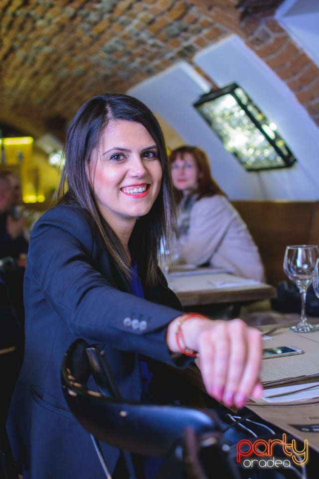 Seara Live Cu Solistul Vocal Răzvan Chebeleu, Borsalino