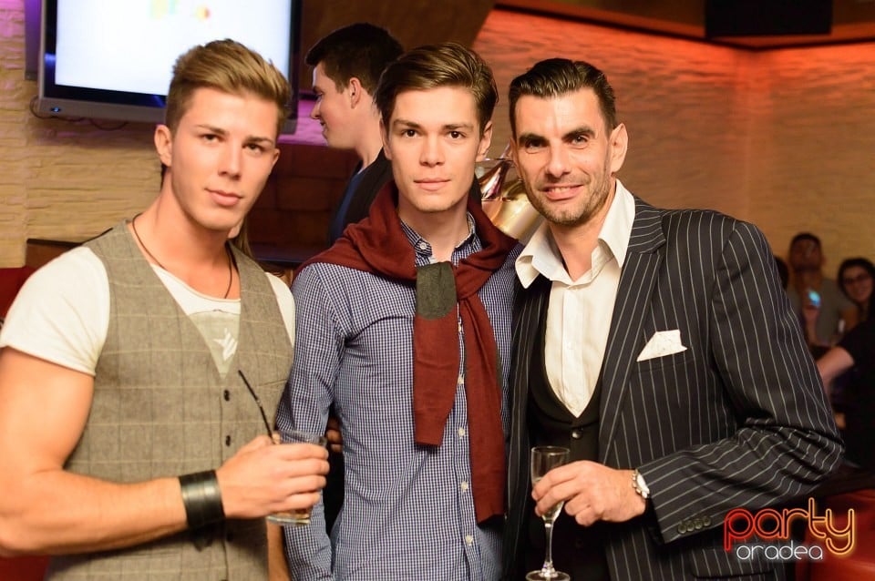 Bottega Night, Downtown Paparazzi