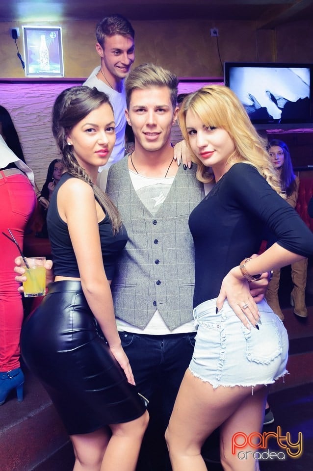 Bottega Night, Downtown Paparazzi