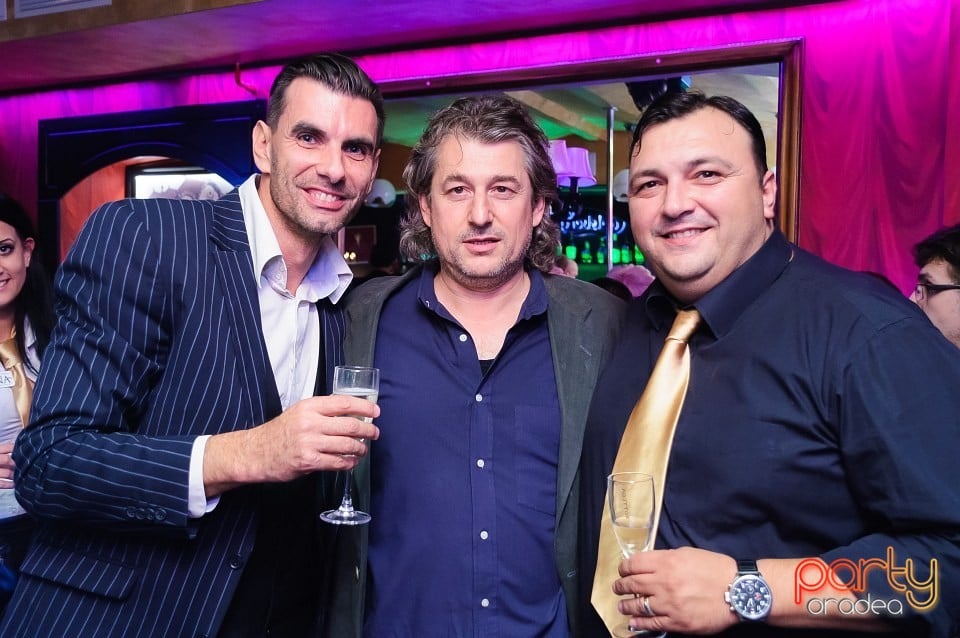 Bottega Night, Downtown Paparazzi