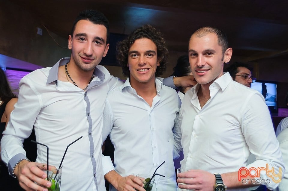 Bottega Night, Downtown Paparazzi