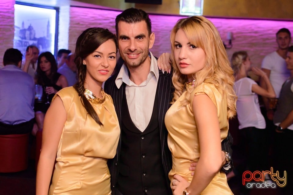 Bottega Night, Downtown Paparazzi