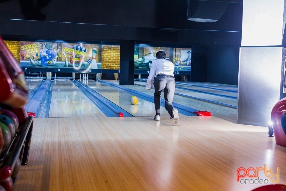 Bowling Tournament, Billy Art Club