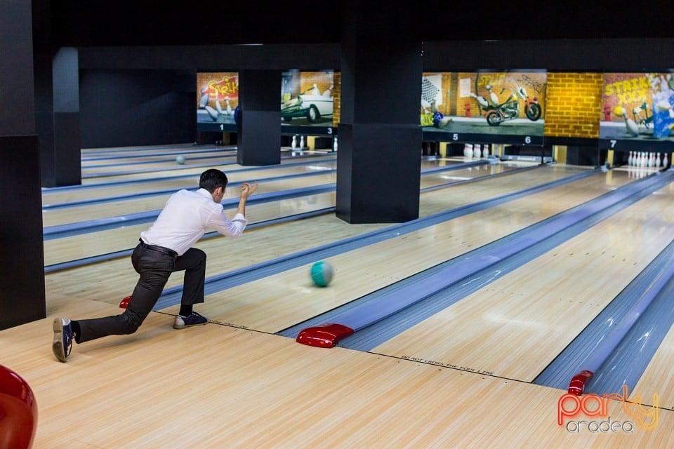 Bowling Tournament, Billy Art Club