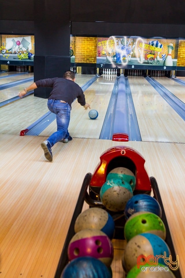 Bowling Tournament, Billy Art Club