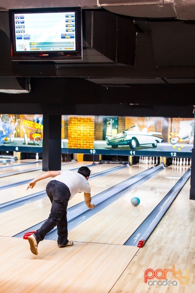 Bowling Tournament, Billy Art Club