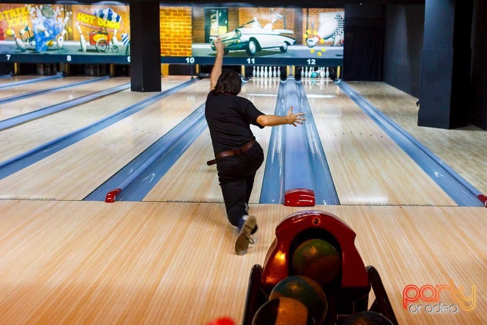 Bowling Tournament, Billy Art Club