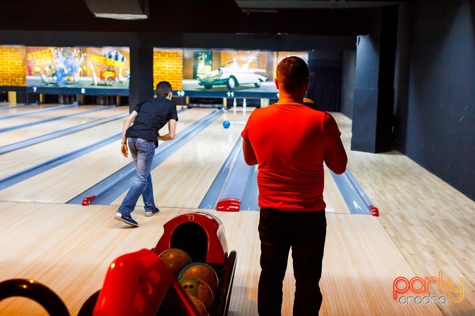 Bowling Tournament, Billy Art Club