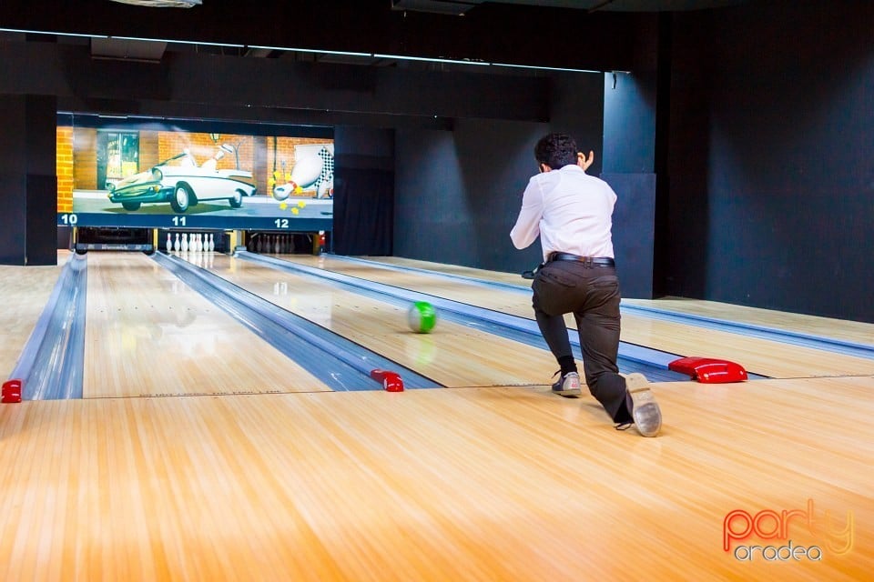 Bowling Tournament, Billy Art Club